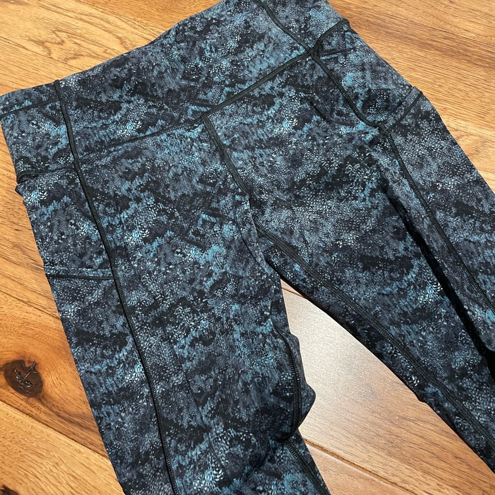 Lululemon speed tight leggings